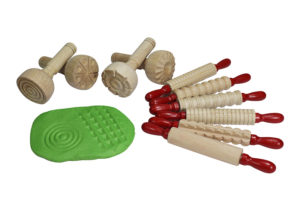 Classic Wood Dough Tools (10pcs)