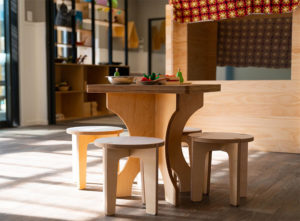 Arvid Cafe Table